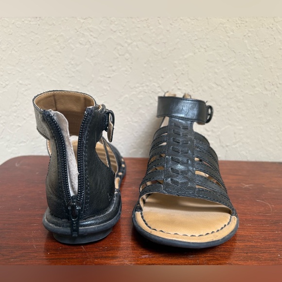 B.O.C. Gladiator Sandals - Picture 3 of 5